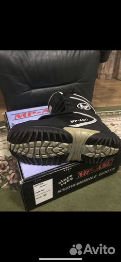 Ботинки для снегохода