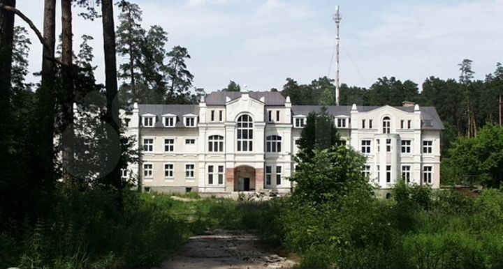 Помещение свободного назначения, 3000 м²