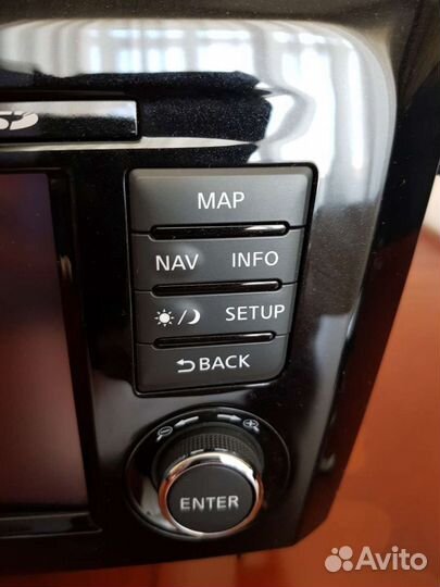 Магнитола на Nissan X-trail, Qashqai j11