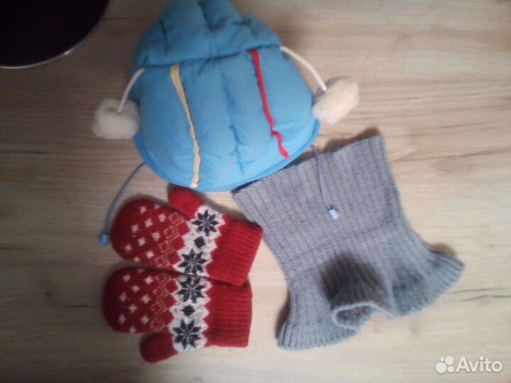 Шапка свитер варешки на мал/дев 2-3 лет