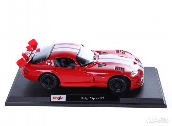 Коллекционные модели от фирмы Maisto 1:18