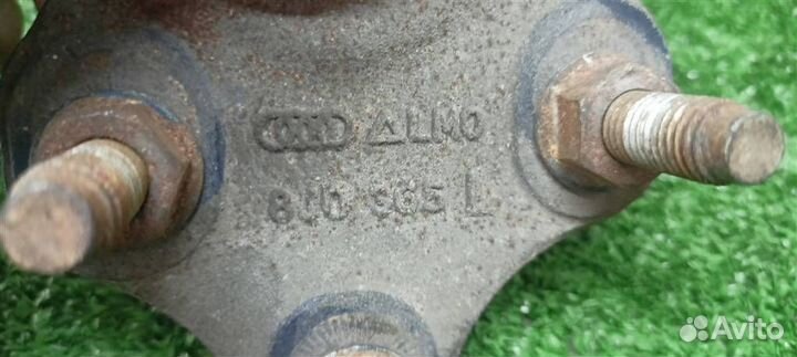 Опора шаровая левая нижняя Audi TT (8J3) 2006