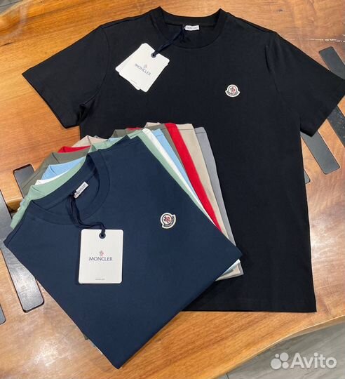 Футболка Moncler