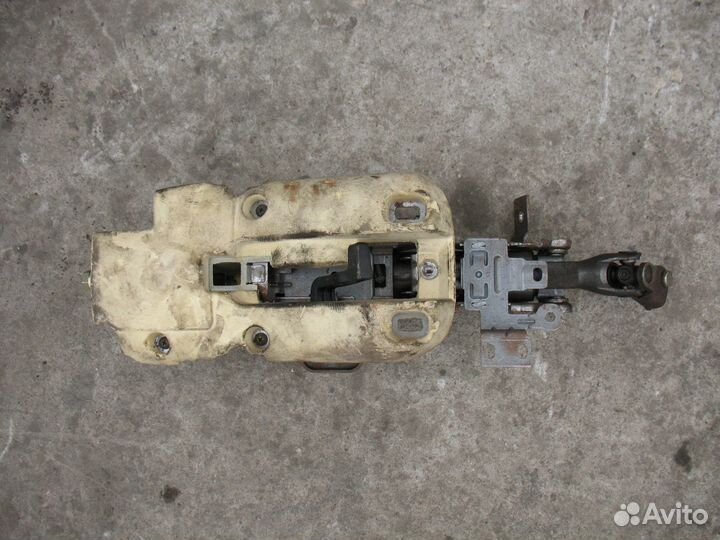 Рулевая колонка Nissan Primera P12