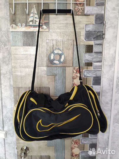 Спортивная сумка nike
