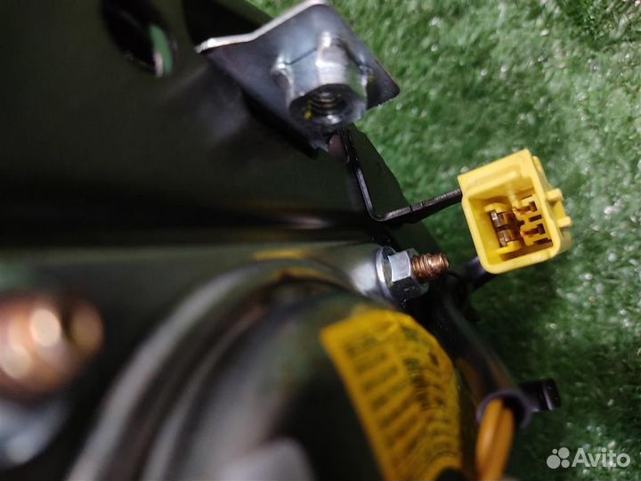 Подушка безопасности в руль Lexus GS300 (S160) 20