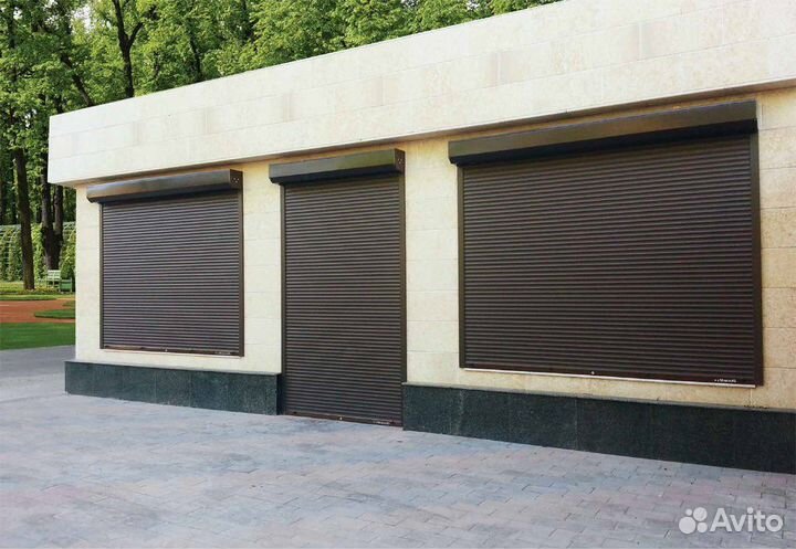 Рольставни в коттедж