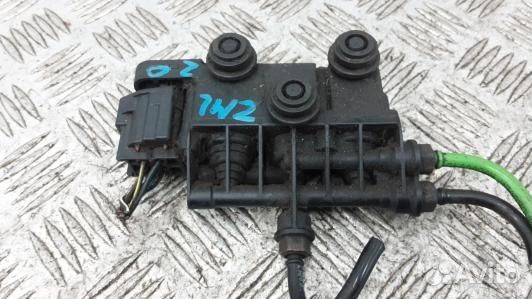 Клапан пневмоподвески land rover range rover sport