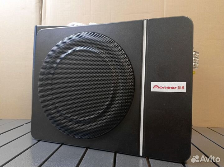 Сабвуфер Pioneer активный под сиденье