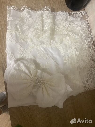 Уголок и бант на выписку