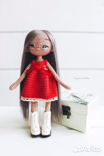 Вязаная кукла