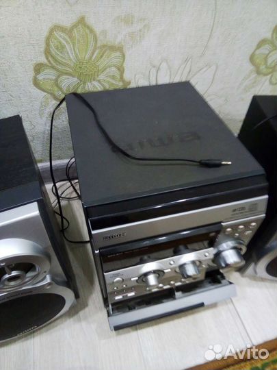 Музыкальный центр aiwa
