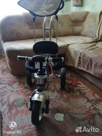 Детский трехколесный велосипед