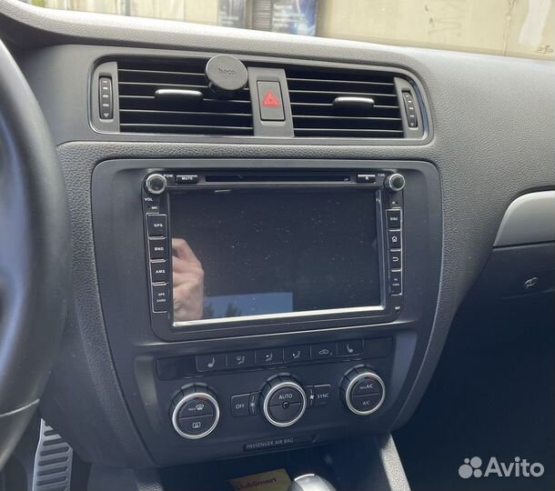 Штатная магнитола Incar TSA-8642 для Volkswagen