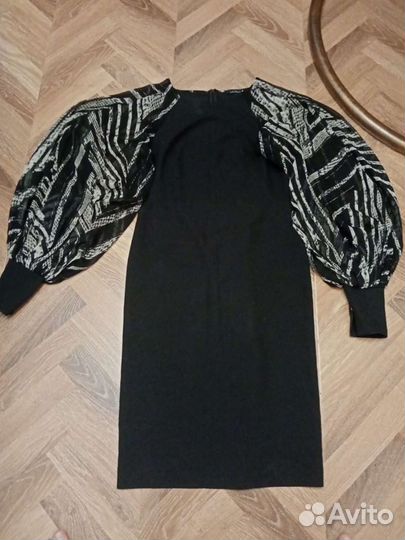 Платье