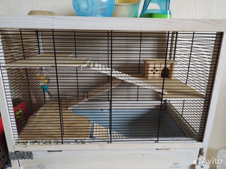 Клетка для грызунов очень большая