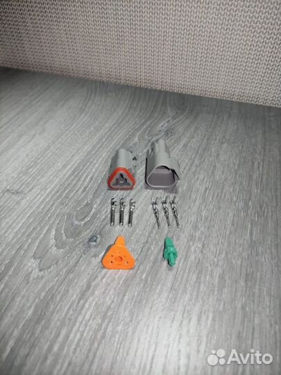 Разъемы герметичные серии DT (Deutsch)