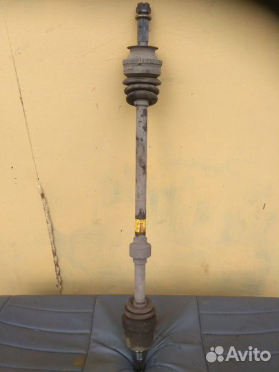 Привод правый полуось Hyundai Sonata 5