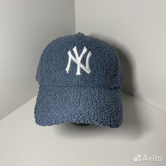 Кепка NEW ERA голубая