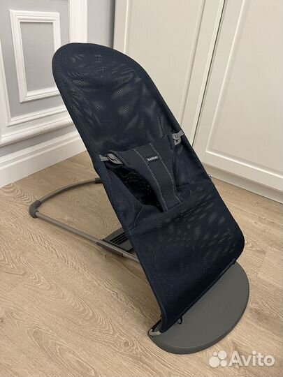 Шезлонг babybjorn