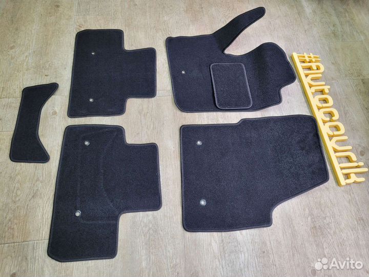 Коврики в салон Land Rover Freelander 2 12-14 LUX