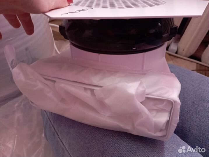 Маникюрный пылесос встраиваемый