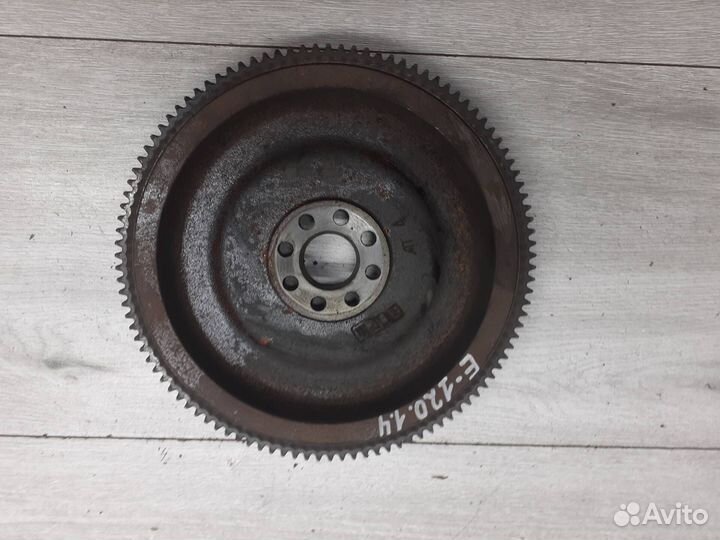 Маховик Toyota Corolla / Auris