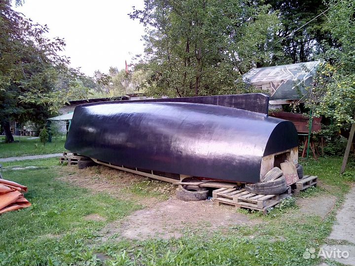 Лодка-гулянка в процессе реконструкции