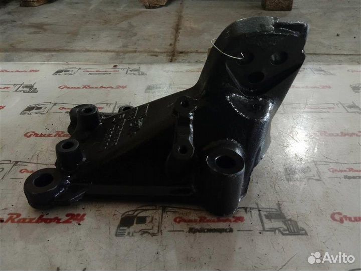 Кронштейн двигателя Scania P 420 DC12 23 L01 HPI