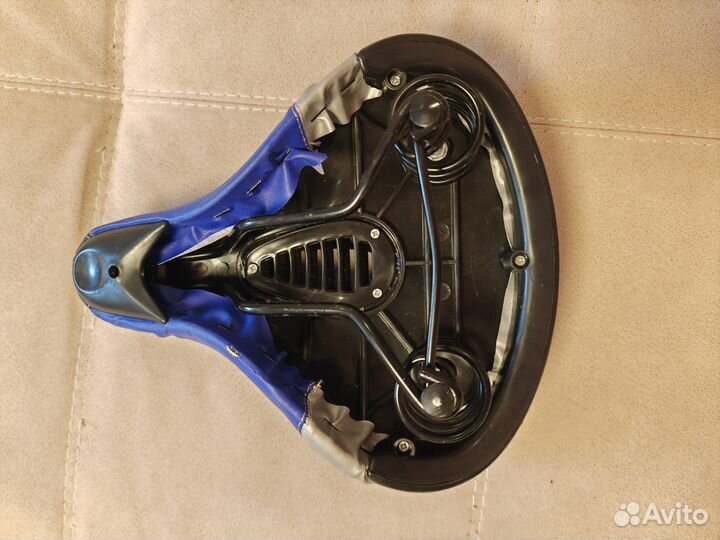 Седло для велосипеда широкое