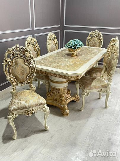 Столы и стулья