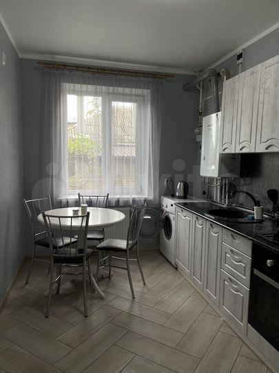 1-к. квартира, 33 м², 1/3 эт.