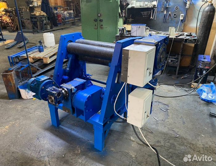 Вальцы трёхвалковые.Ижевск.В наличии.Станок