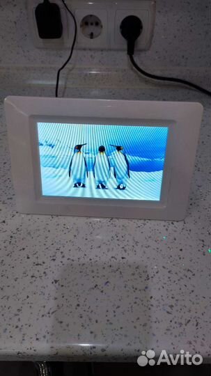 7-дюймовая цифровая фоторамка