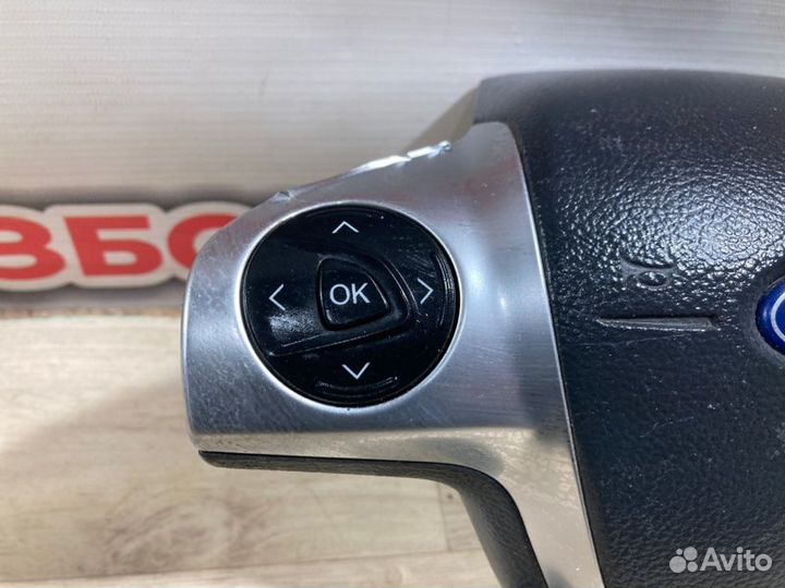 Подушка безопасности в руль Ford Focus 3 хэтчбек