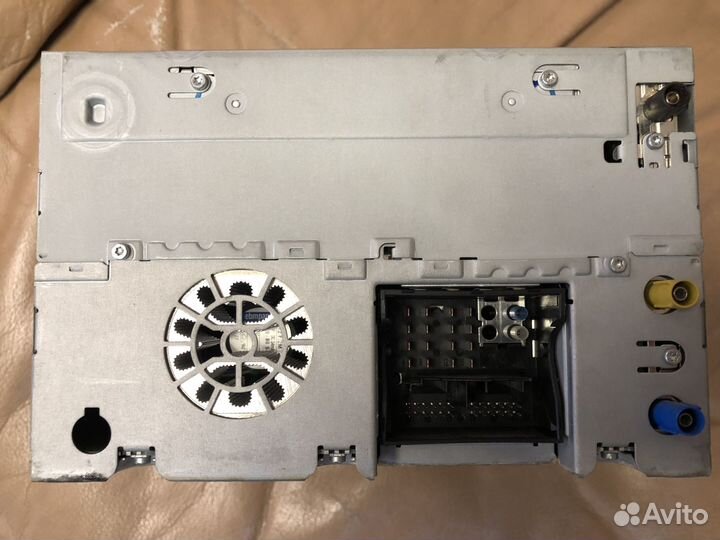 Мгнитола команд на Mersedes ML, GL W164