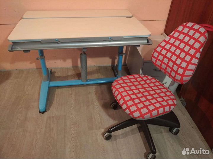 Стол для школьников+стул растущий