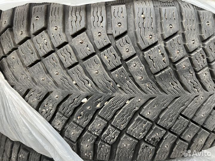 Michelin X-Ice North 4 SUV 255/55 R19 107T