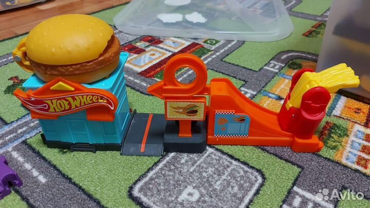 Локации Hot wheels