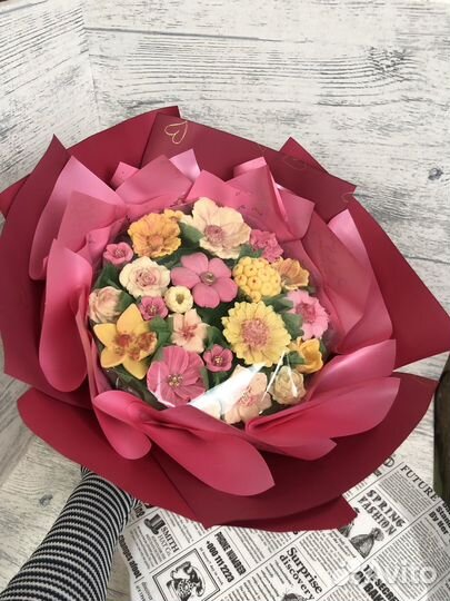 Шоколадные цветы девушке, букет подруге