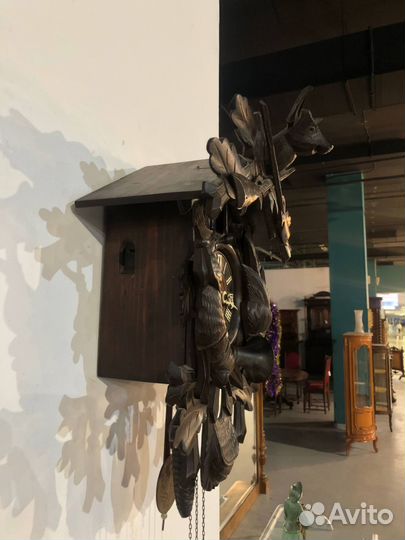 Настенные часы с кукушкой