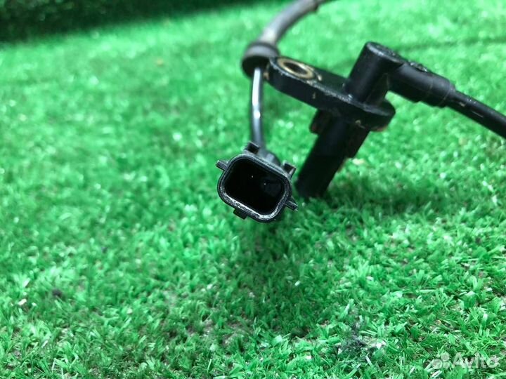 Датчик ABS Renault Duster 2013 479501102R