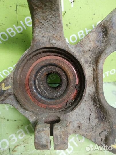 Ступица цапфа кулак передняя левая Vw Golf 2 1.8