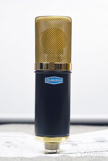 Студийный микрофон Alctron