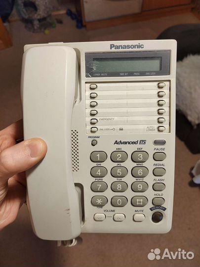 Телефон panasonic