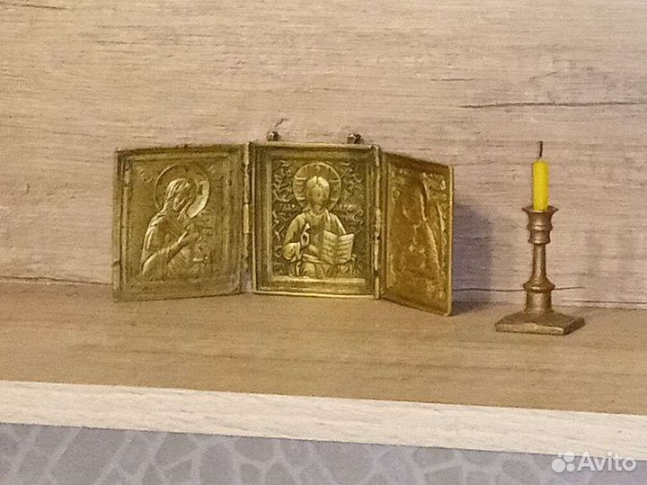 Старинные иконы