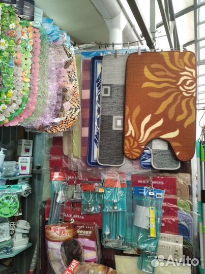 Наборы ковриков для ванной туалета придворные