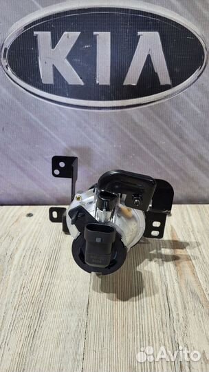 Фара противотуманная птф Туманка Kia RIO 4 Лев
