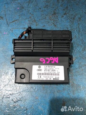 Блок бортовой сети Audi A6 C6