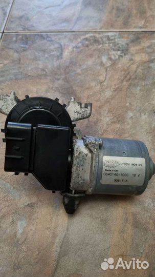 Мотор стеклоочистителя